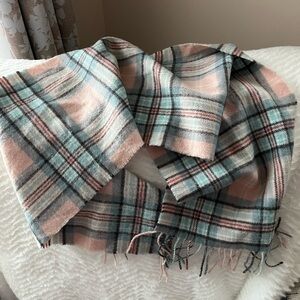 Lochcarron of Scotland wool “Diana” scarf